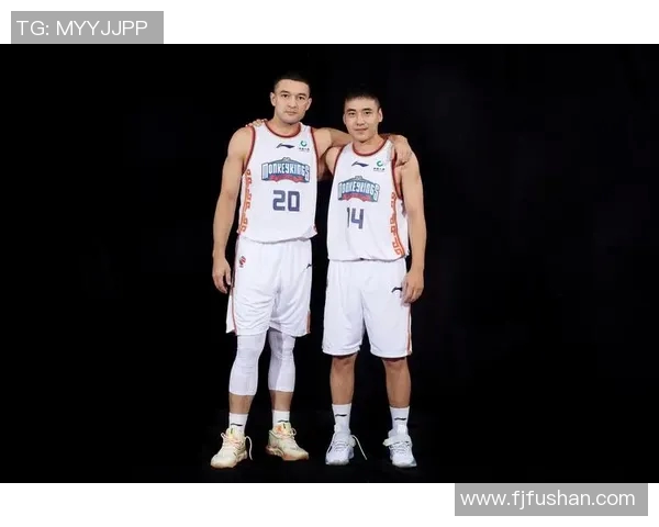 南京篮球队引领最新篮球团队协作榜单前十强精彩表现尽显团结力量 南京篮球队引领最新篮球团队协作榜单前十强精彩表现尽显团结力量