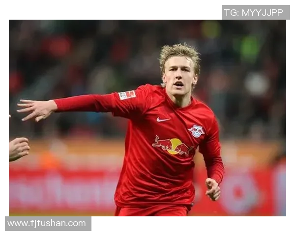 福斯足球明星排名揭晓谁将成为新一代球场传奇与偶像 福斯足球明星排名揭晓谁将成为新一代球场传奇与偶像