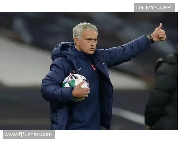 足球明星们的失误与争议谁在赛场上犯下了不可原谅的错误 足球明星们的失误与争议谁在赛场上犯下了不可原谅的错误