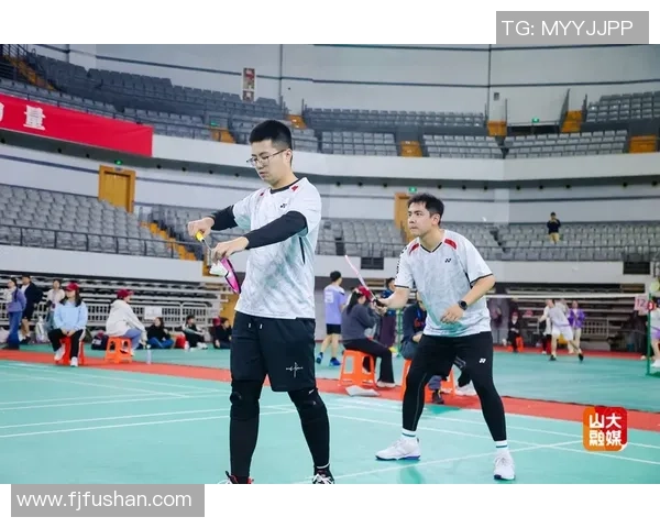 成都羽毛球队包夹战术创新探讨与实践分析 成都羽毛球队包夹战术创新探讨与实践分析